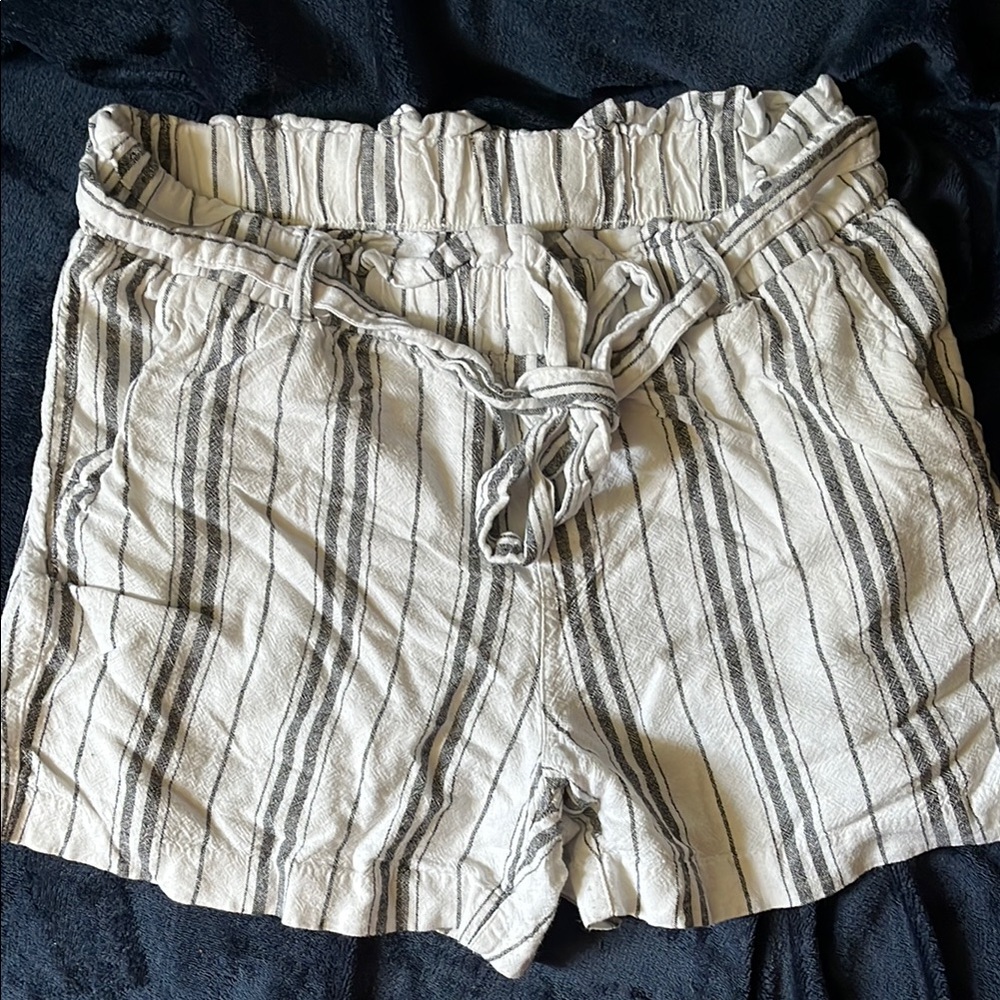 Striped Gray Women's High Wasited Shorts